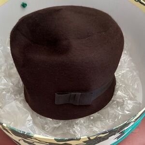 Classic Brown Wool Cloche Hat with Bow